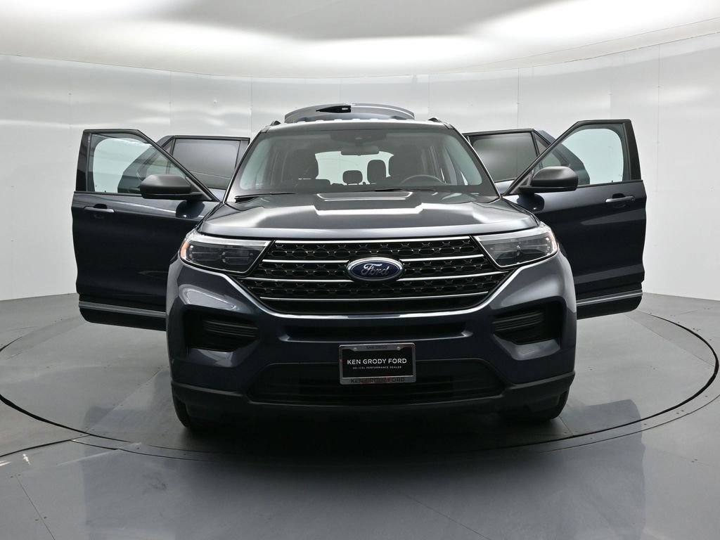 Certified 2022 Ford Explorer XLT image 34
