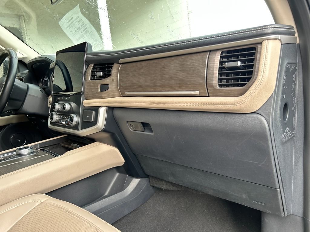 Certified 2024 Ford Expedition Max Limited image 18