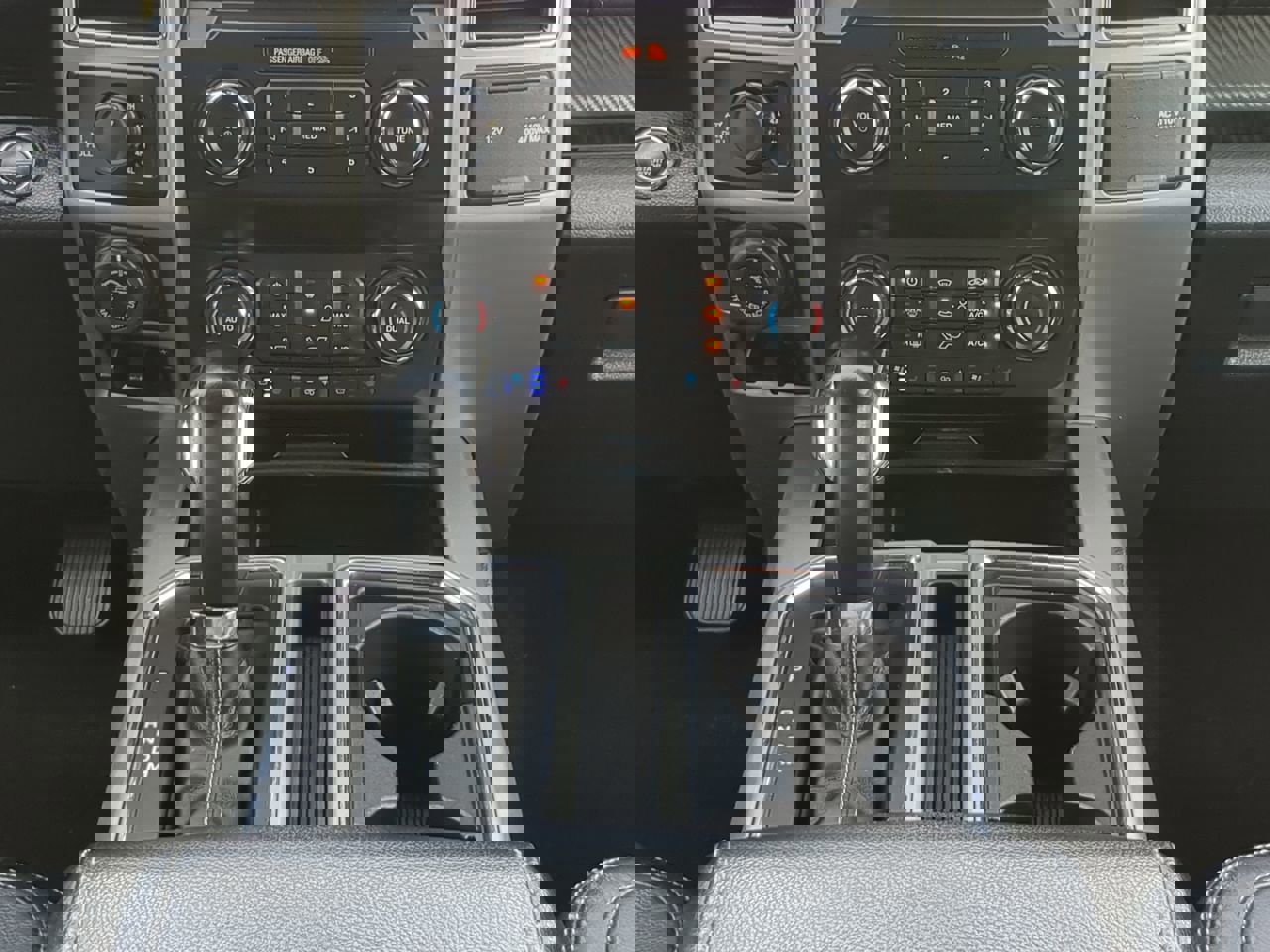 Certified 2020 Ford F150 Lariat image 17