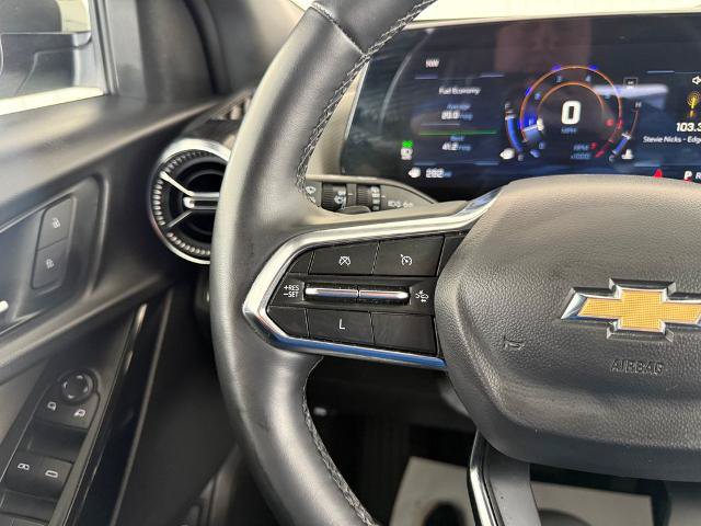 Used 2025 Chevrolet Equinox LT w/ Convenience Package II FWD image 11