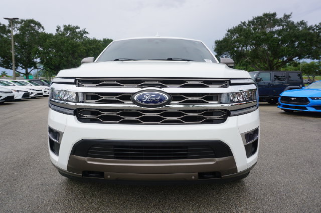 Certified 2024 Ford Expedition Max King Ranch AWD/4WD image 32
