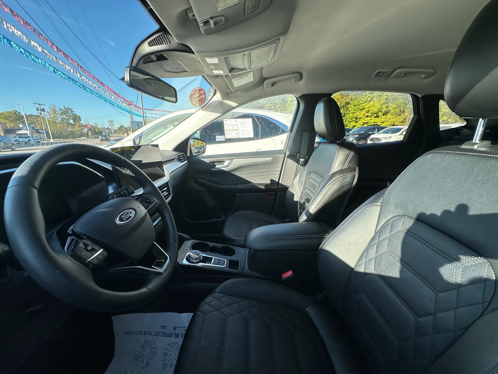 Certified 2023 Ford Escape Platinum w/ Premium Technology Package AWD/4WD image 5