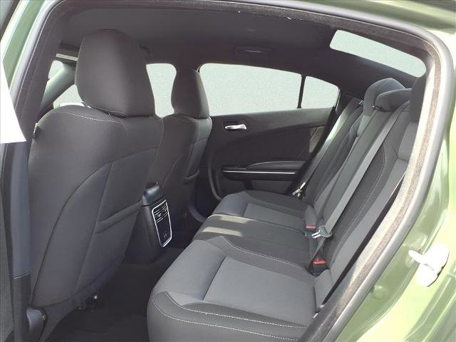 Used 2021 Dodge Charger SXT image 9