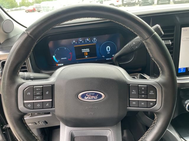 Certified 2025 Ford F350 Lariat w/ Black Appearance Package AWD/4WD image 30