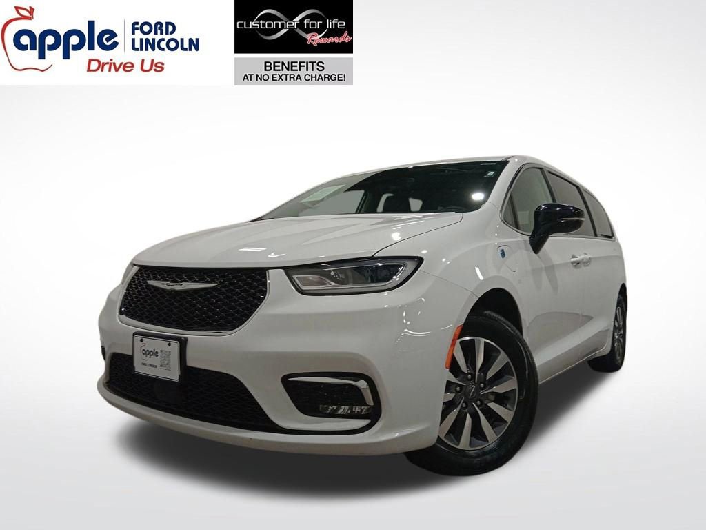 Used 2024 Chrysler Pacifica Select image 7