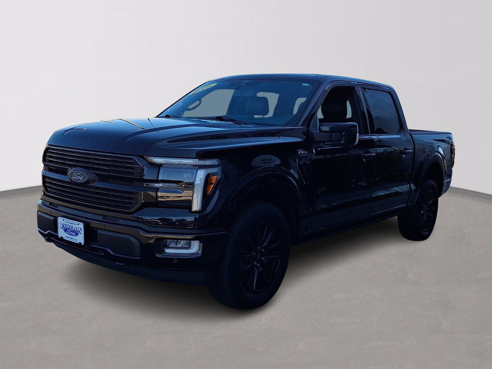 Certified 2025 Ford F150 Platinum AWD/4WD image 3