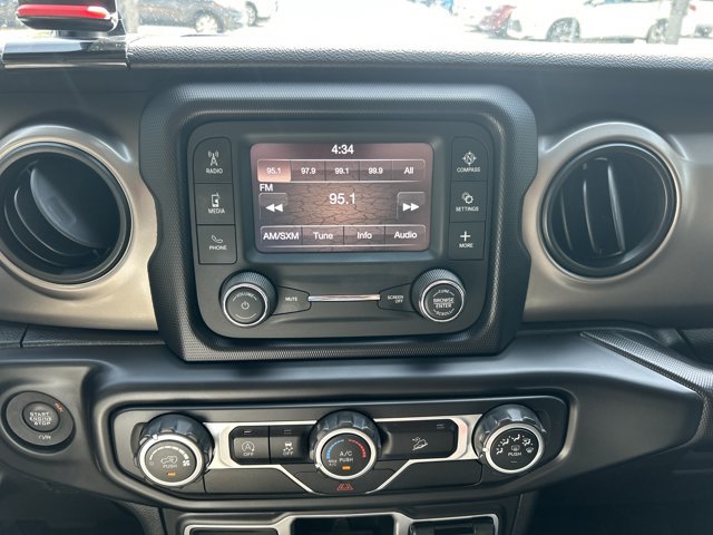 Used 2020 Jeep Wrangler Sport AWD/4WD image 26