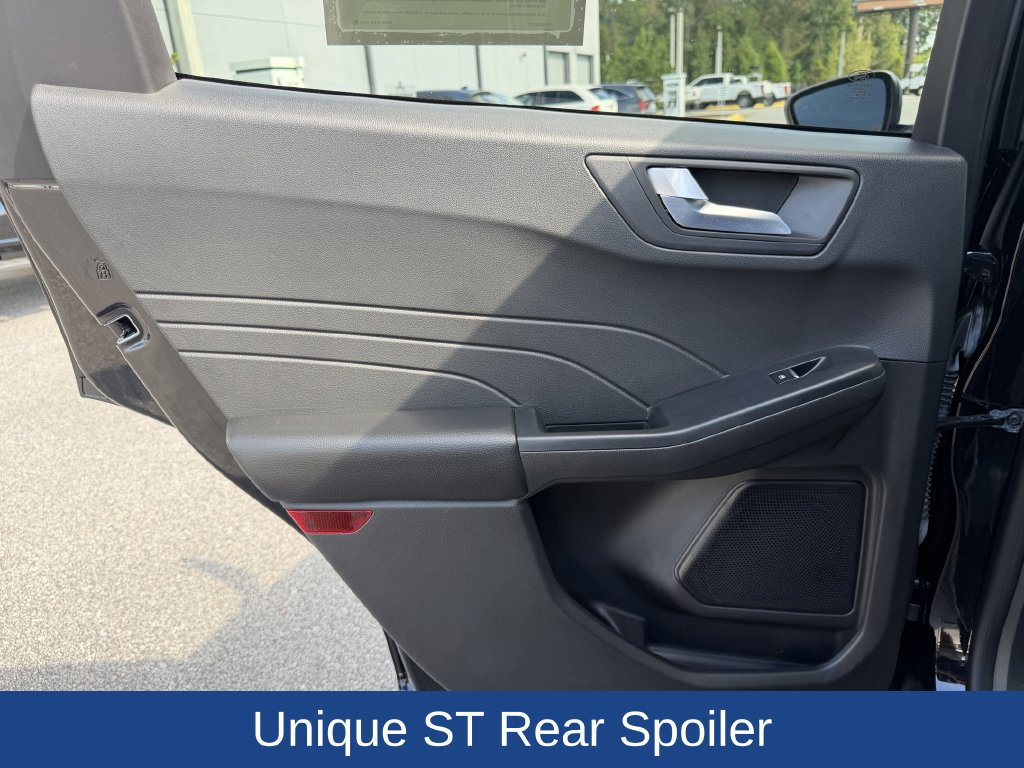 Certified 2023 Ford Escape ST-Line w/ Tech Pack #1 FWD image 12