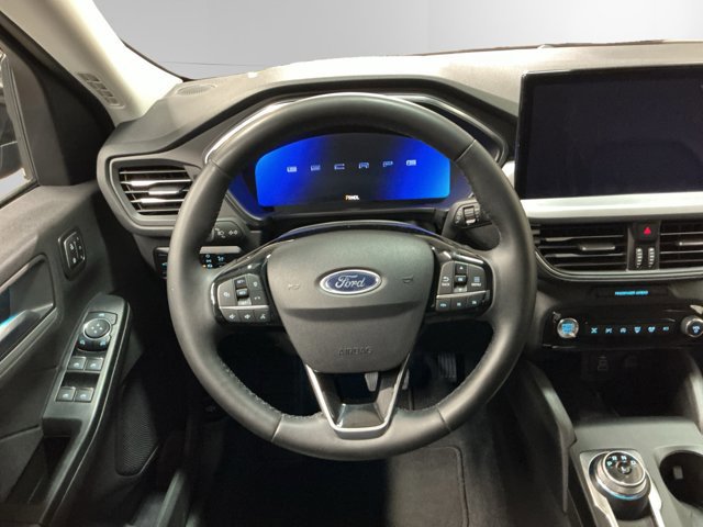 Certified 2024 Ford Escape Platinum AWD/4WD image 12