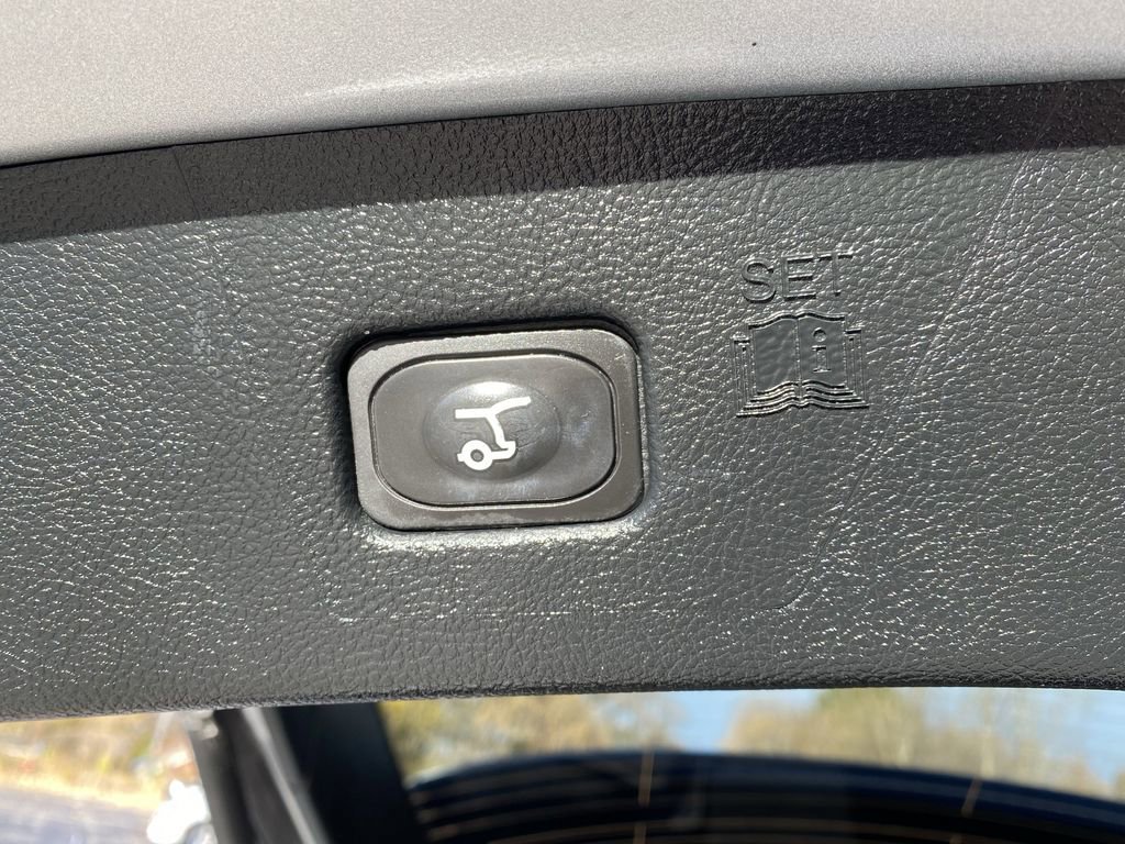 Certified 2023 Ford Edge SEL w/ Convenience Package image 17