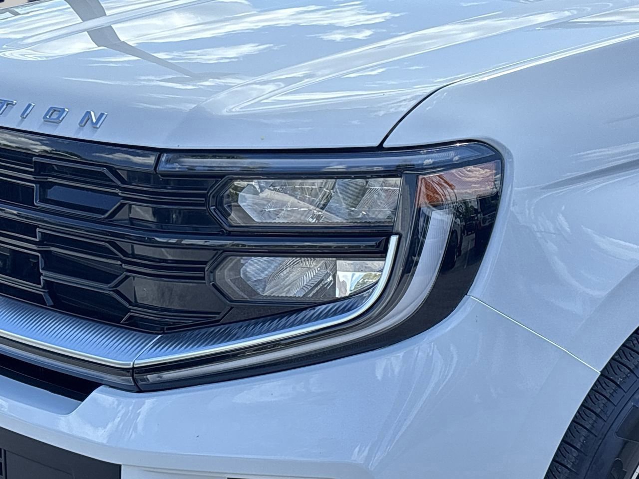 Certified 2025 Ford Expedition Platinum AWD/4WD image 12