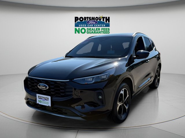 Certified 2025 Ford Escape ST-Line Elite w/ Premium Technology Package AWD/4WD image 16