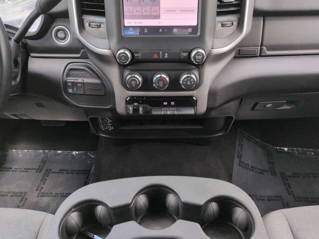 Used 2024 RAM 3500 Big Horn AWD/4WD image 19