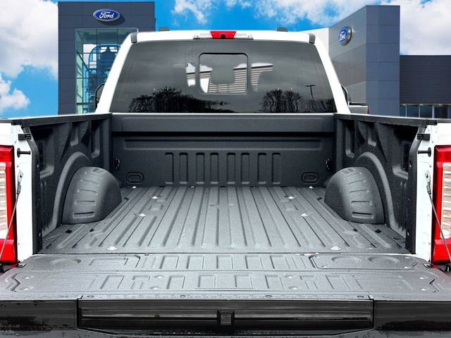 Certified 2024 Ford F250 Lariat w/ Chrome Package image 7