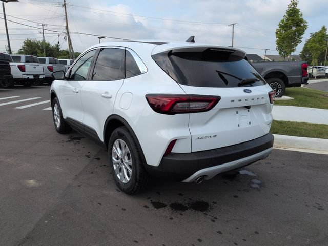 Certified 2024 Ford Escape Active AWD/4WD image 3