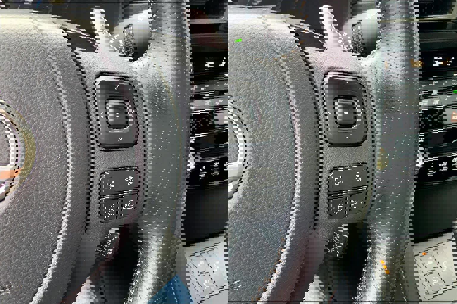 Used 2024 Lexus IS 350 F Sport image 25