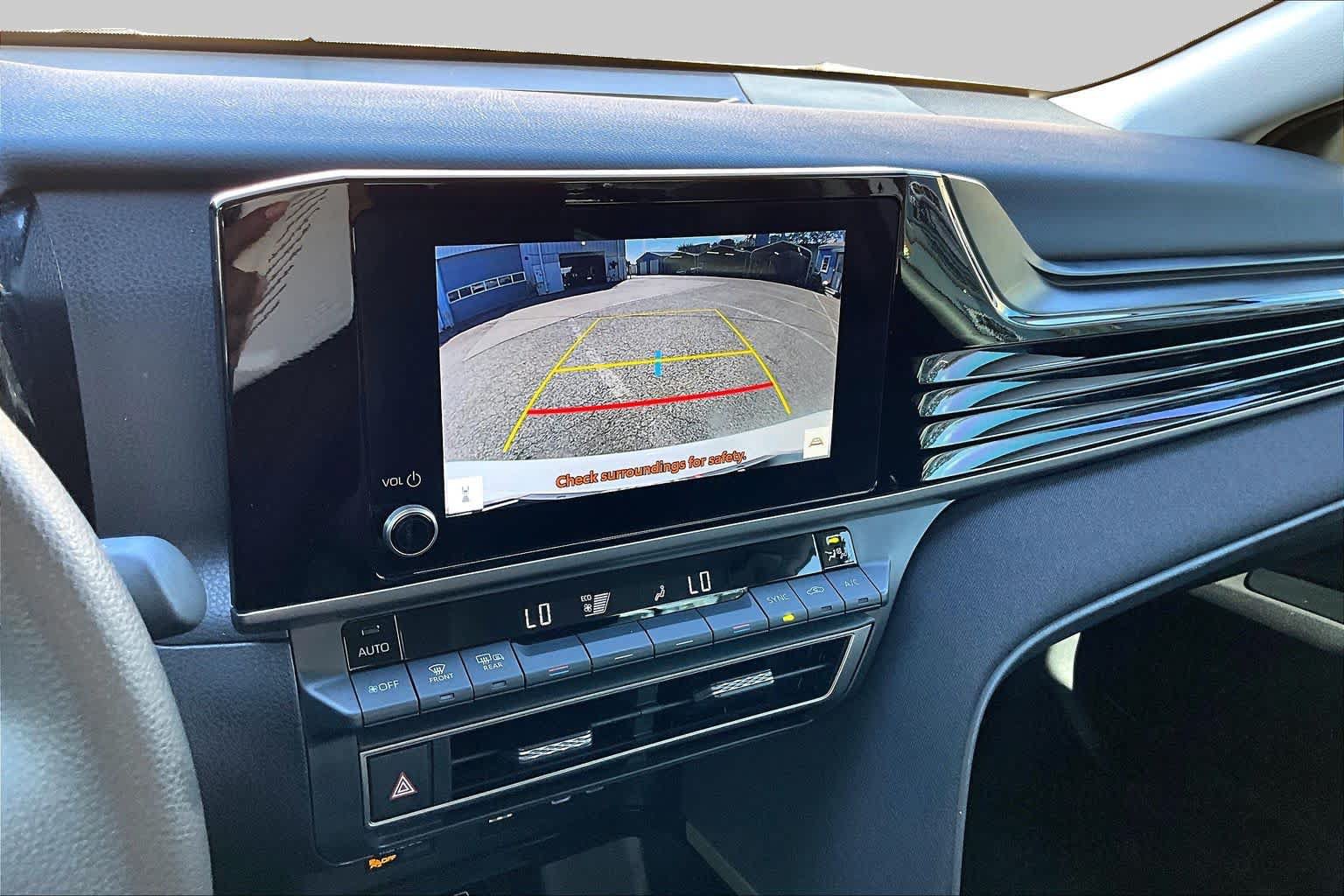 Used 2025 Toyota Camry LE FWD image 29