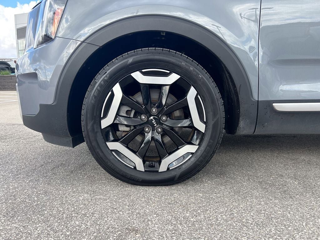 Used 2025 Kia Telluride S AWD/4WD image 33