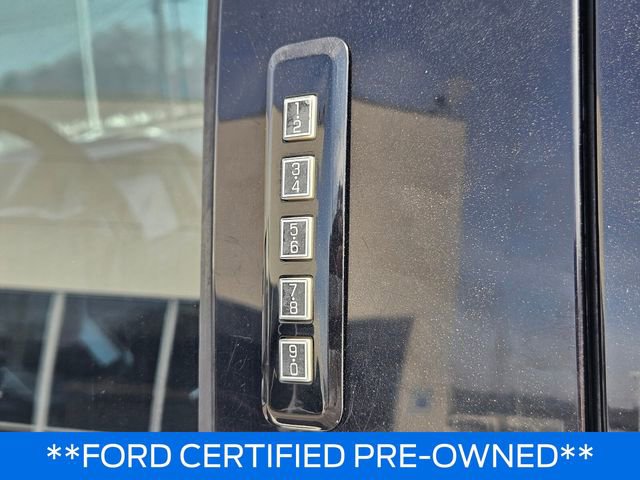 Certified 2017 Ford F250 Lariat w/ Chrome Package image 9