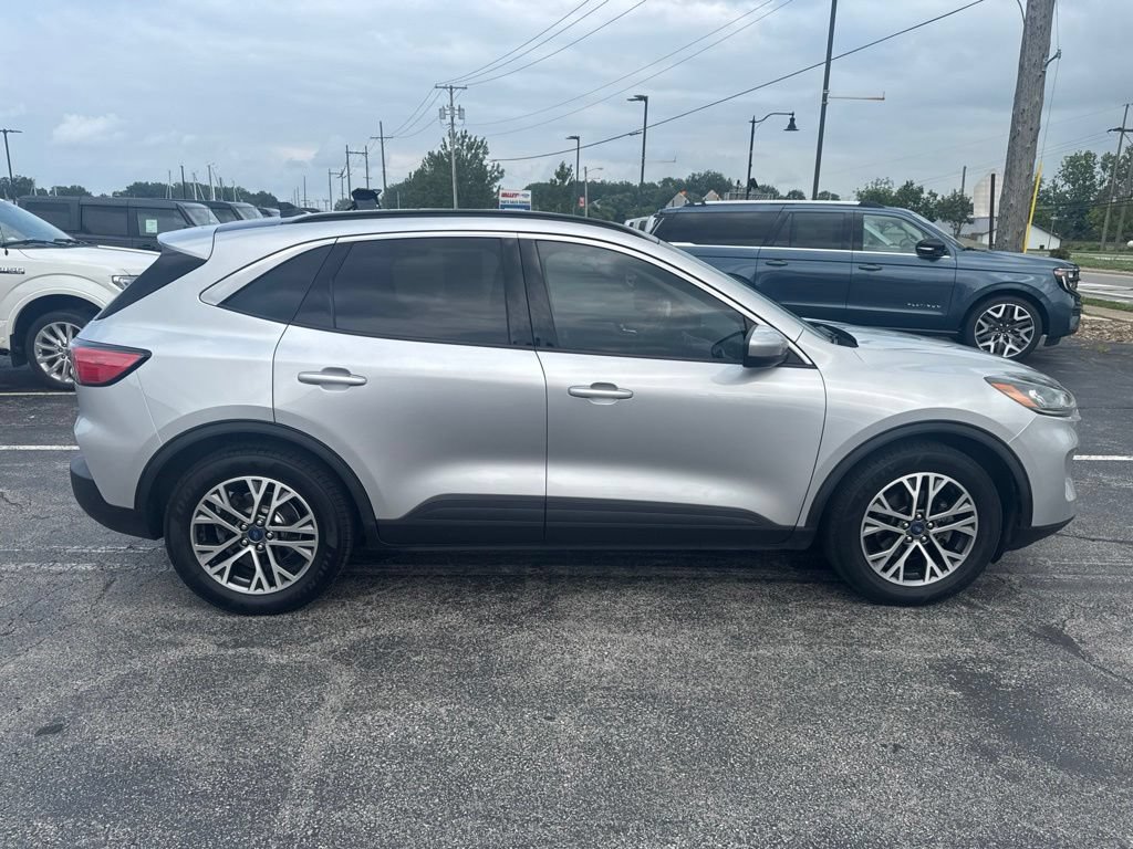 Certified 2020 Ford Escape SEL FWD image 9