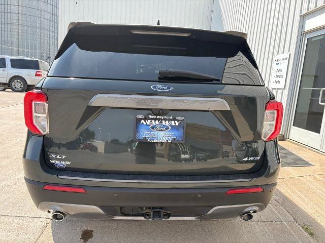 Certified 2024 Ford Explorer XLT w/ Equipment Group 202A AWD/4WD image 8