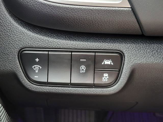 Used 2021 Kia Seltos SX w/ SX Sunroof Package image 28