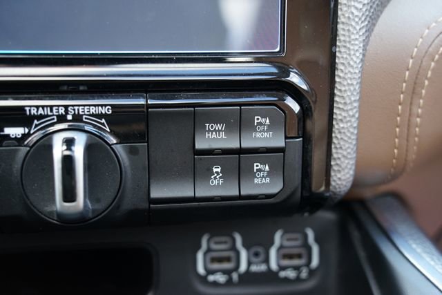 Used 2024 RAM 1500 Limited AWD/4WD image 18