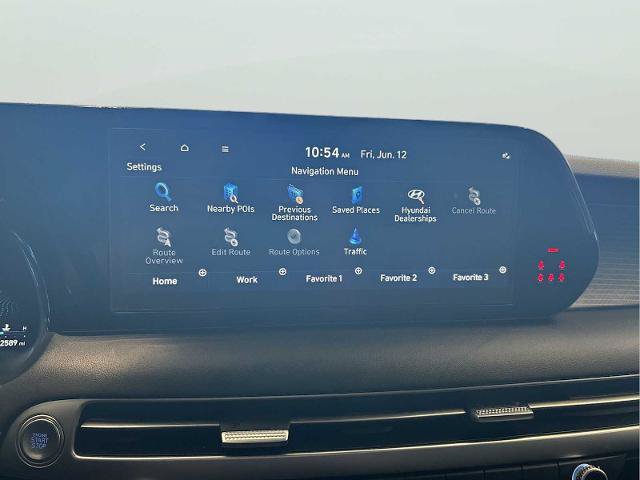 Used 2025 Hyundai Palisade Limited AWD/4WD image 13