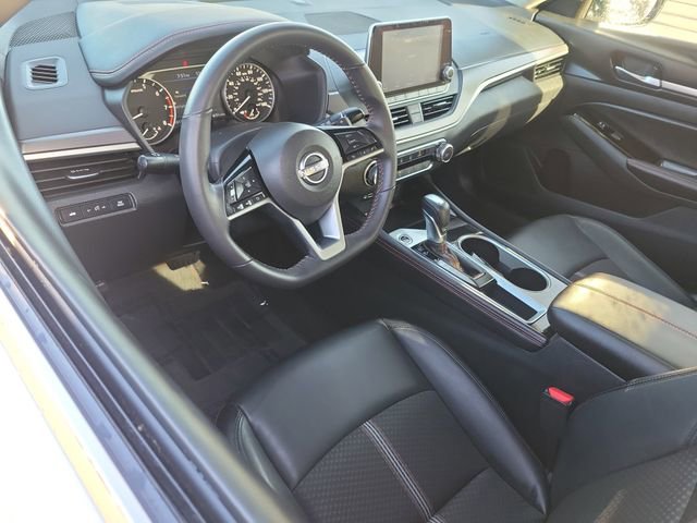 Used 2024 Nissan Altima 2.5 SR image 6