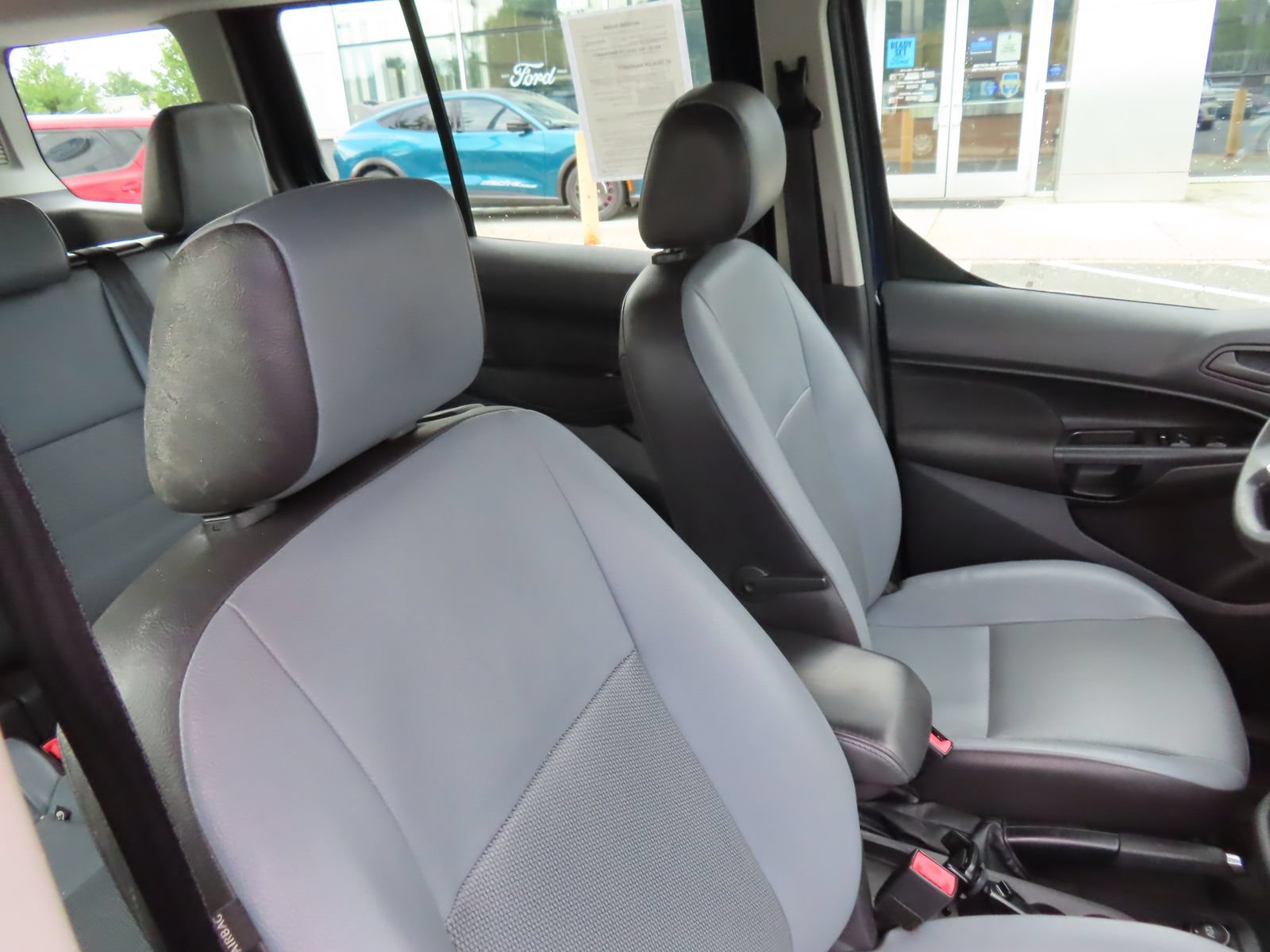 Certified 2017 Ford Transit Connect XL FWD image 28