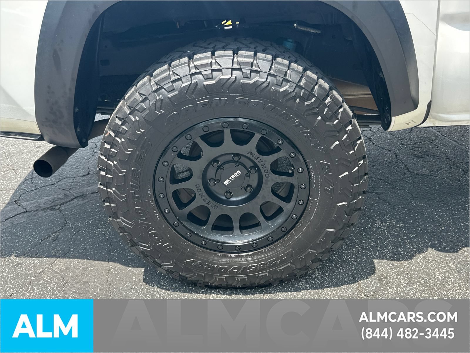 Used 2022 Toyota Tacoma TRD Off-Road RWD image 20