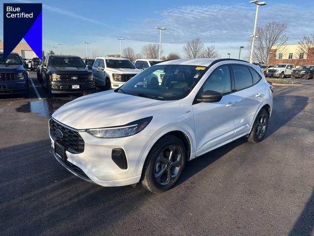 Certified 2023 Ford Escape ST-Line image 1