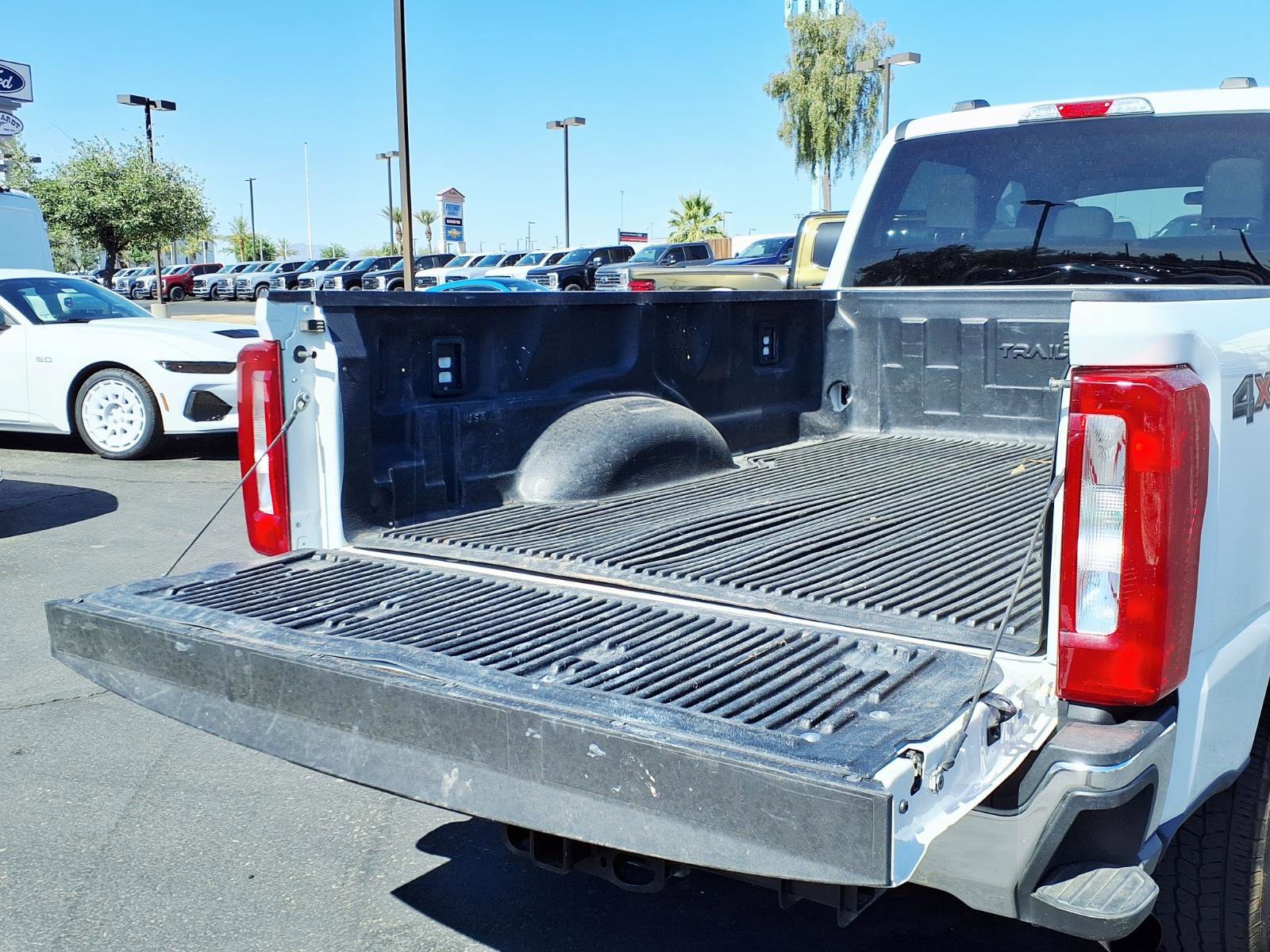 Certified 2025 Ford F250 XLT AWD/4WD image 16