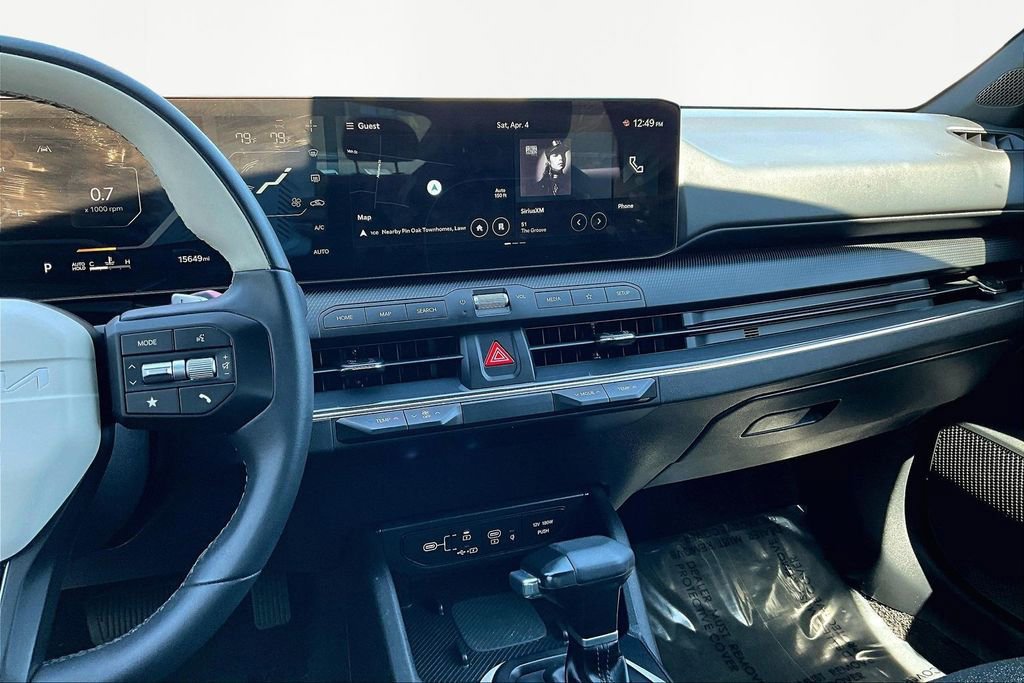 Used 2025 Kia K4 GT-Line w/ GT-Line Sunroof Package image 8