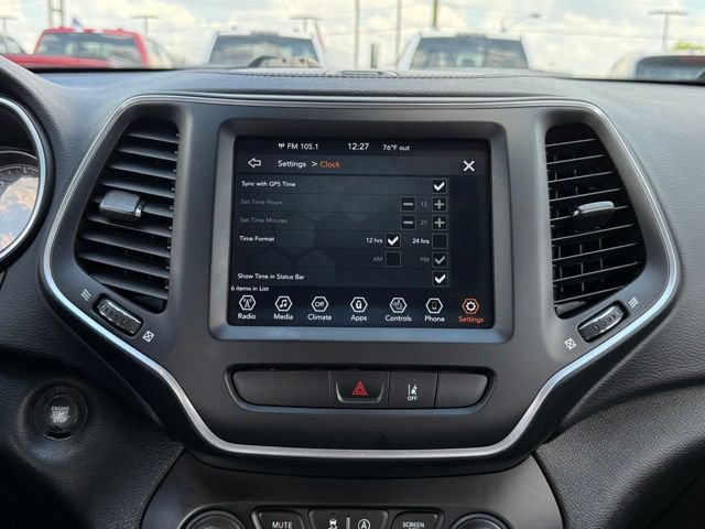 Used 2022 Jeep Cherokee Latitude Lux w/ Sun & Sound Group AWD/4WD image 20