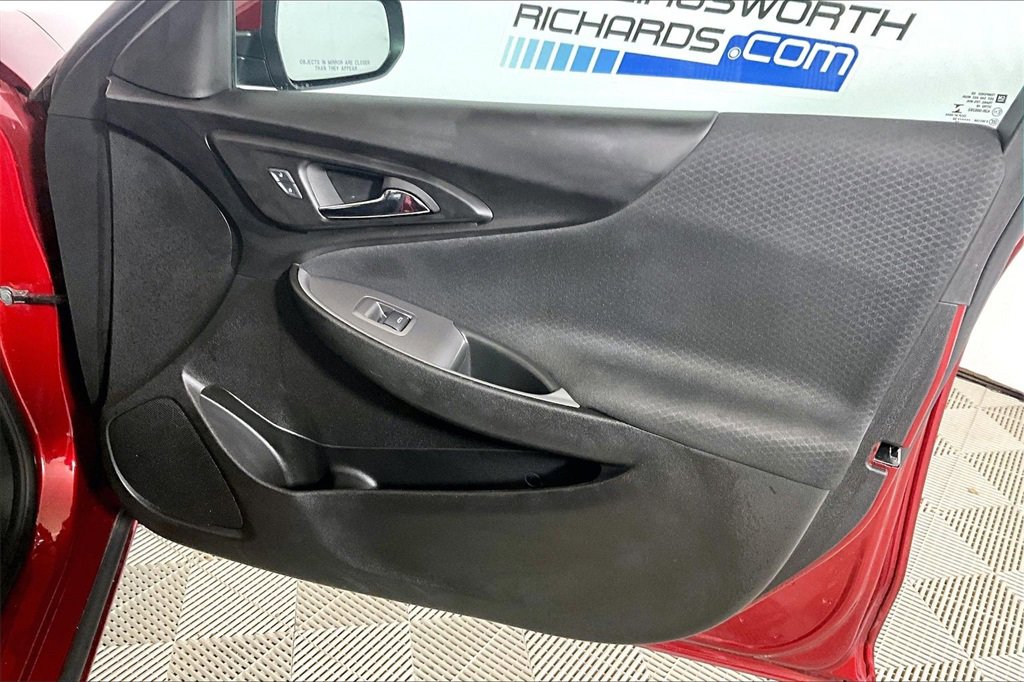 Used 2024 Chevrolet Malibu LT image 19
