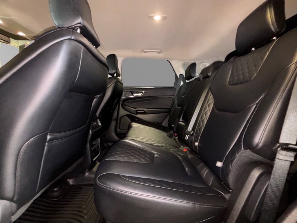 Certified 2023 Ford Edge Titanium AWD/4WD image 11