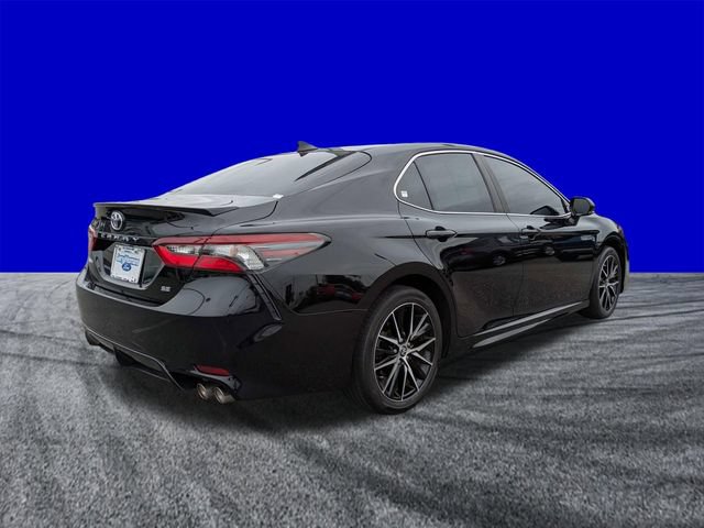 Used 2024 Toyota Camry SE FWD image 4
