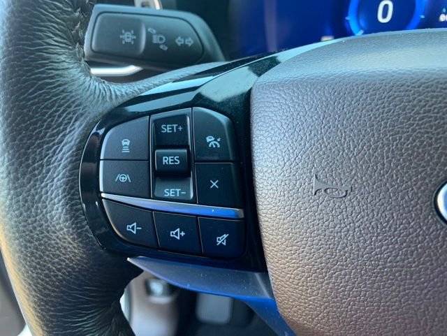 Certified 2024 Ford Explorer King Ranch w/ Technology Package AWD/4WD image 28