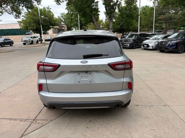 Certified 2024 Ford Escape ST-Line AWD/4WD image 5