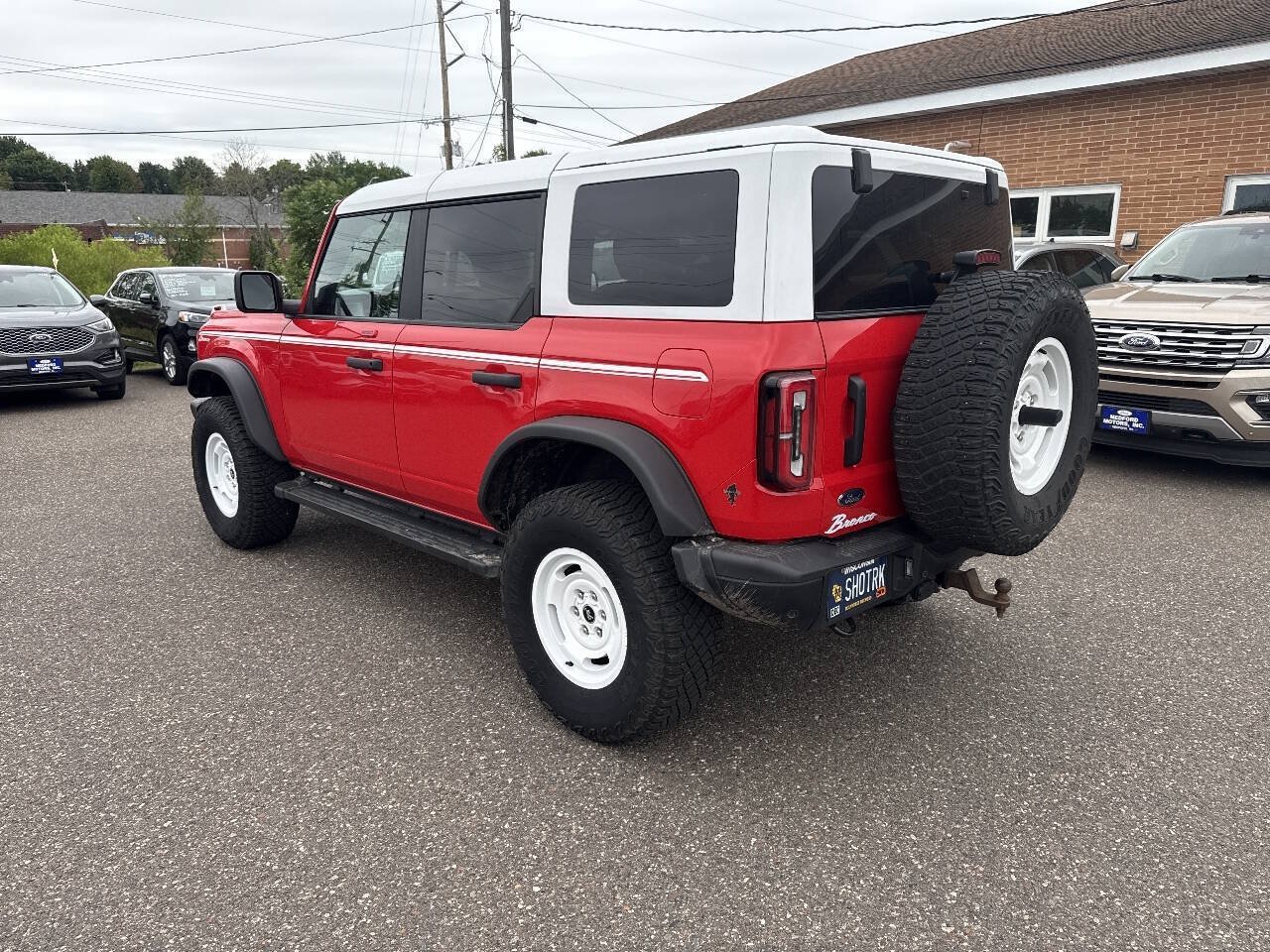 Certified 2023 Ford Bronco Heritage Edition AWD/4WD image 4