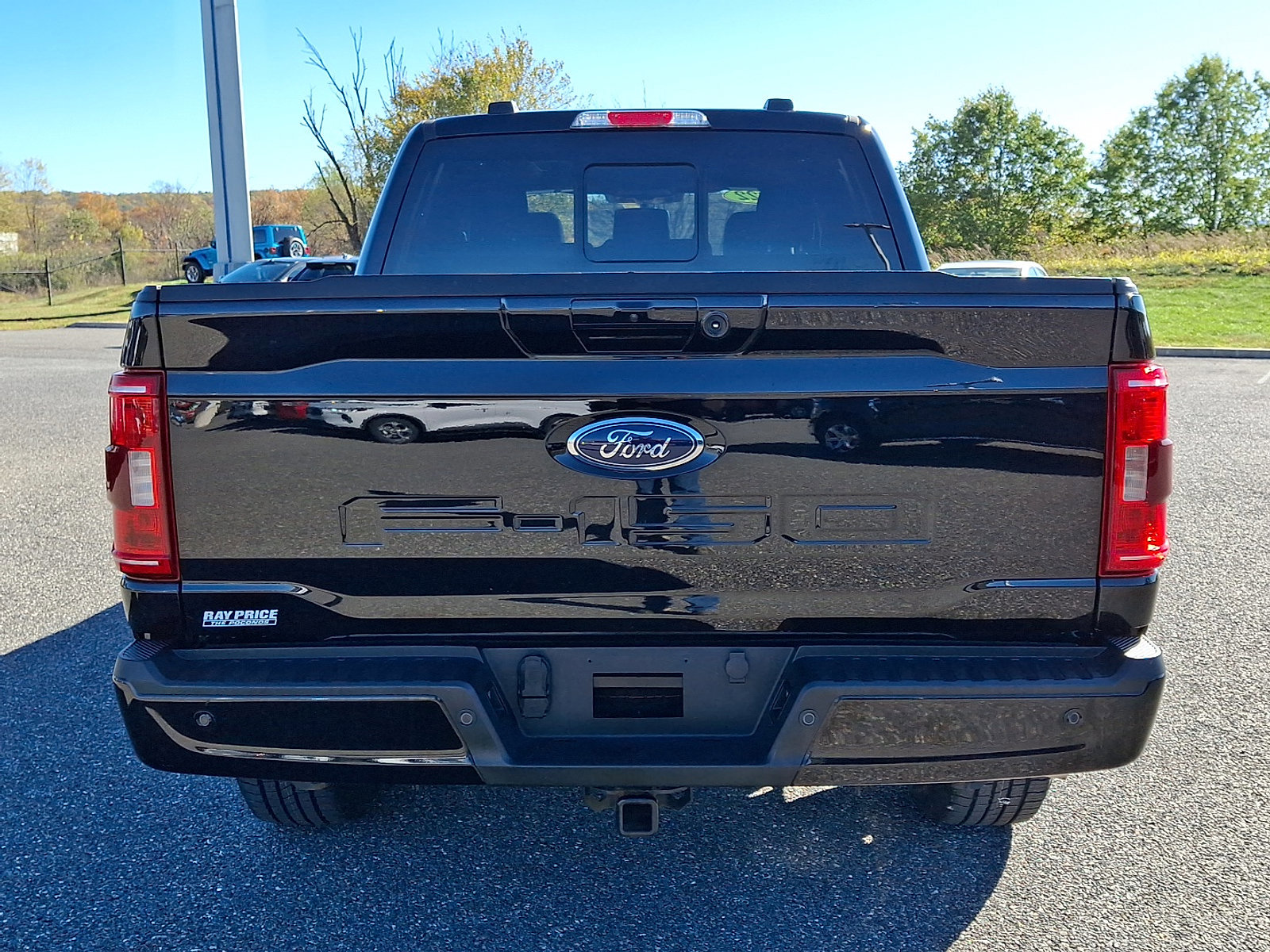 Certified 2022 Ford F150 XLT w/ Equipment Group 302A High image 3