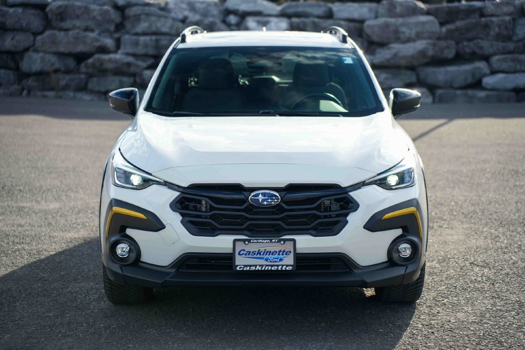 Used 2024 Subaru Crosstrek 2.5i Sport AWD/4WD image 2