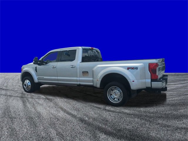 Certified 2019 Ford F450 Platinum w/ Platinum Ultimate Package image 3