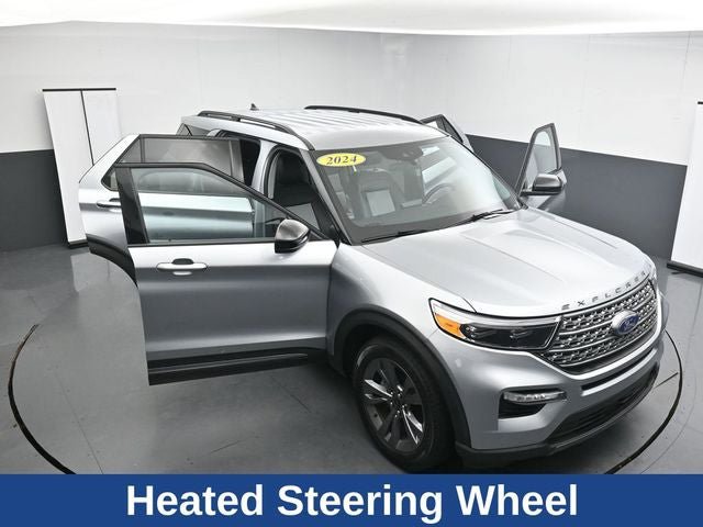 Certified 2024 Ford Explorer XLT w/ Equipment Group 202A AWD/4WD image 35