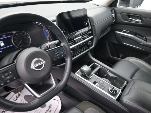 Used 2022 Nissan Pathfinder SL image 23