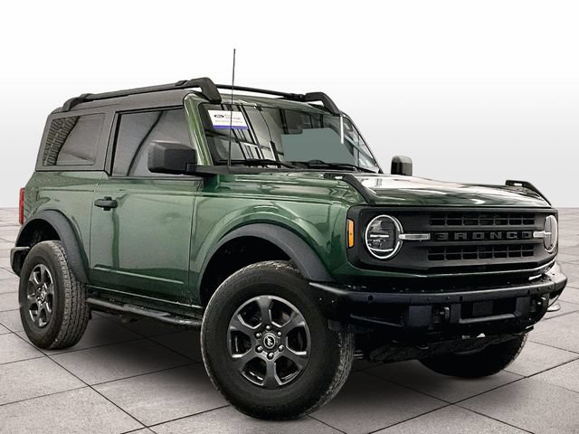 Certified 2022 Ford Bronco 2-Door AWD/4WD image 2