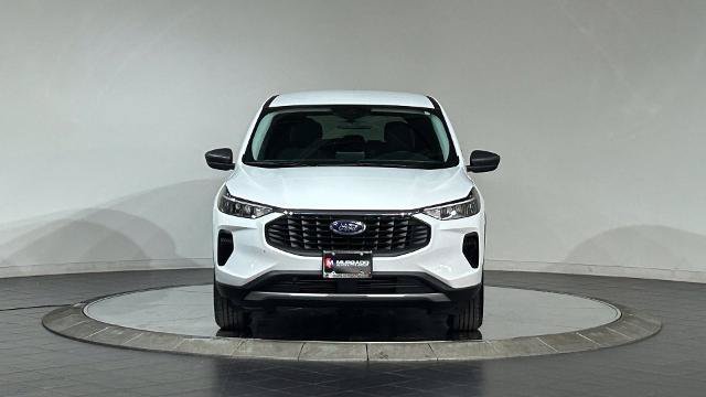 Certified 2024 Ford Escape Active AWD/4WD image 3