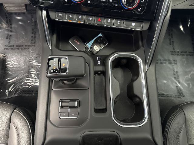 Used 2023 GMC Sierra 1500 Denali w/ Denali Reserve Package AWD/4WD image 21