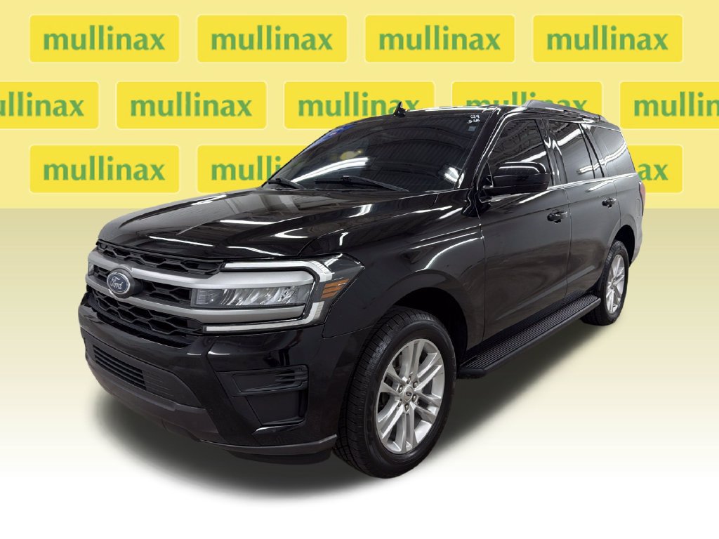 Certified 2024 Ford Expedition XLT RWD image 15